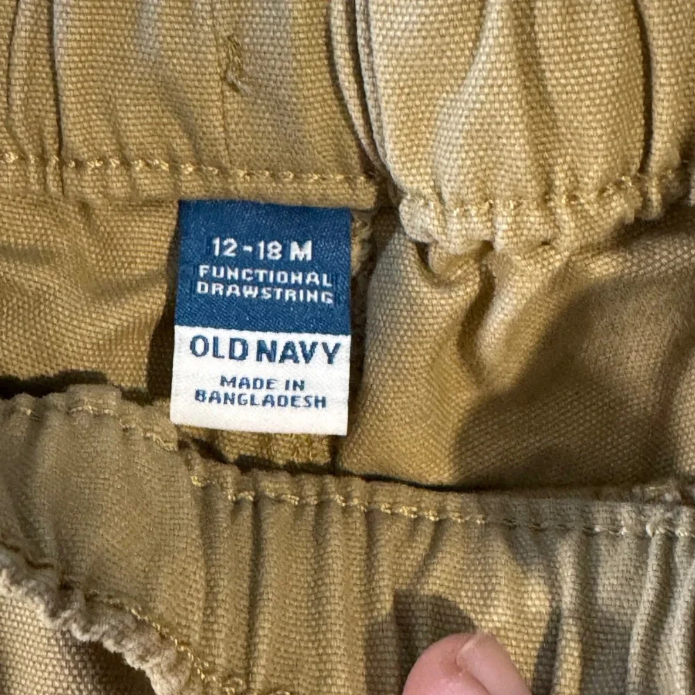 Old Navy classic cargo
